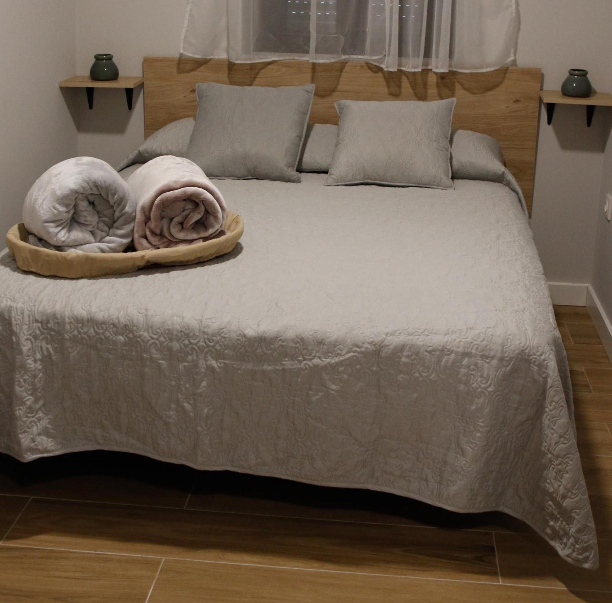 Apartamentos Tierra Lavanda Brihuega Luaran gambar